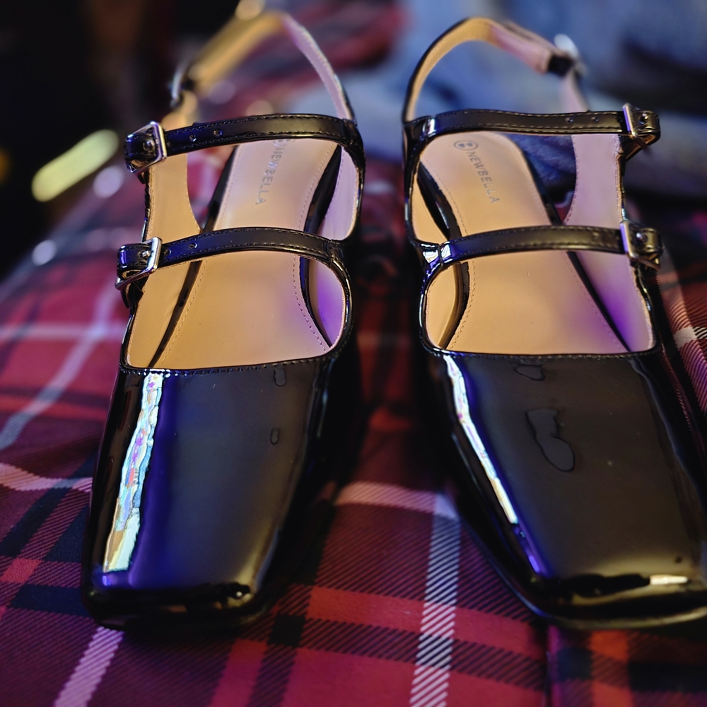 Black Patent Leather Mary Jane Shoes